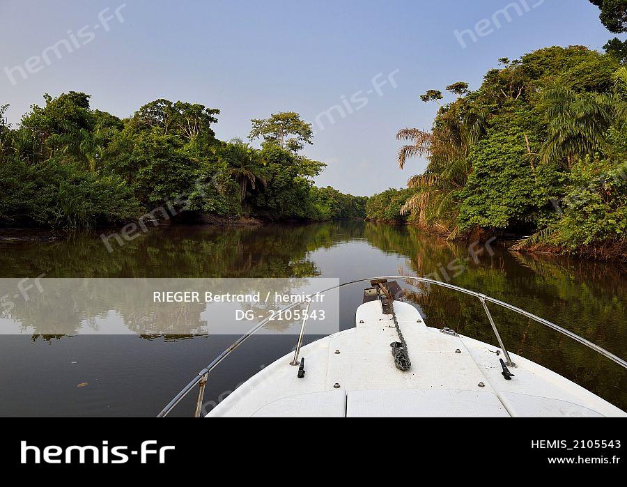 Hemis Gabon Province Ogooue Maritime Nombreuses Rivieres Lagune