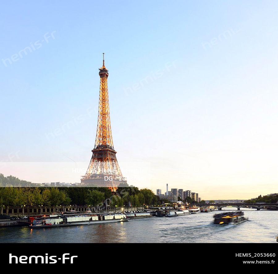 Hemis France Paris Unesco Quais Seine Tour Eiffel Illuminee Sete Illuminations Pierre Bideau