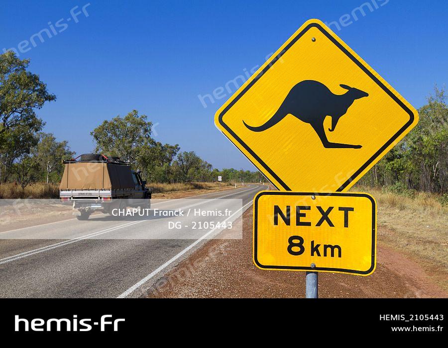 1, 2, 3, 4, 5, etc ... Australie-territoire-nord-panneau-signalant-presence-kangourous