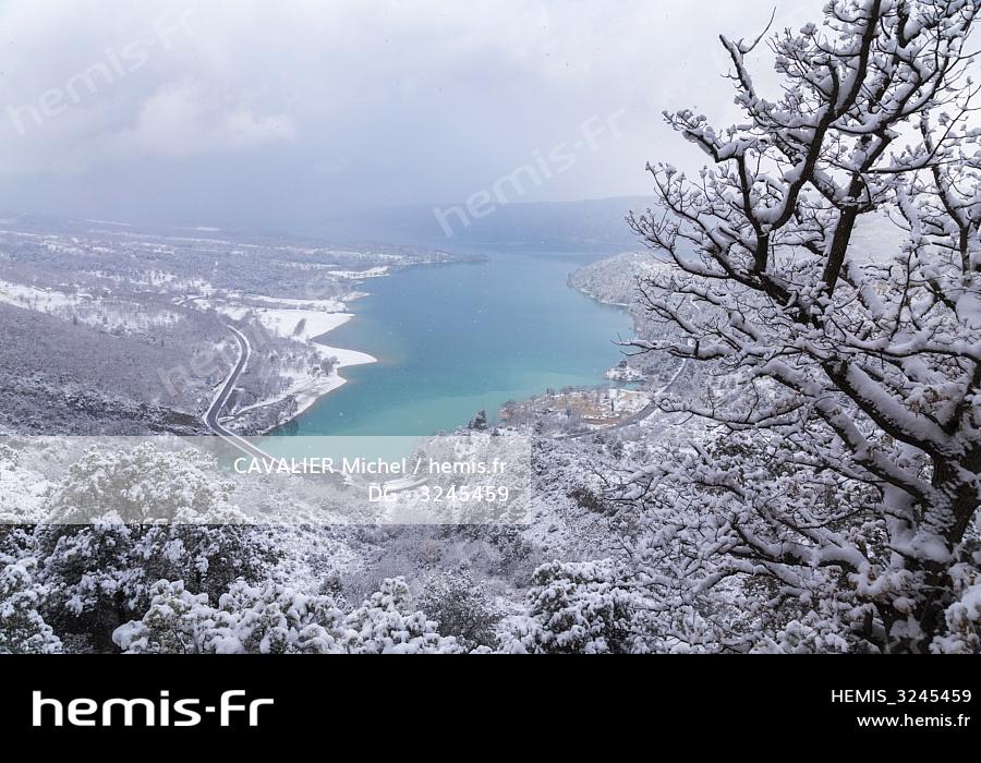 Hemis France Alpes De Haute Provence Parc Naturel Regional Verdon Lac Sainte Croix Vu Depuis Belvedere