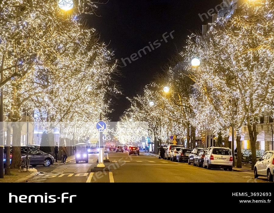 Hemis France paris avenue montaigne illuminations noel